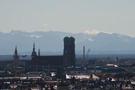 Muenchen vor Alpen